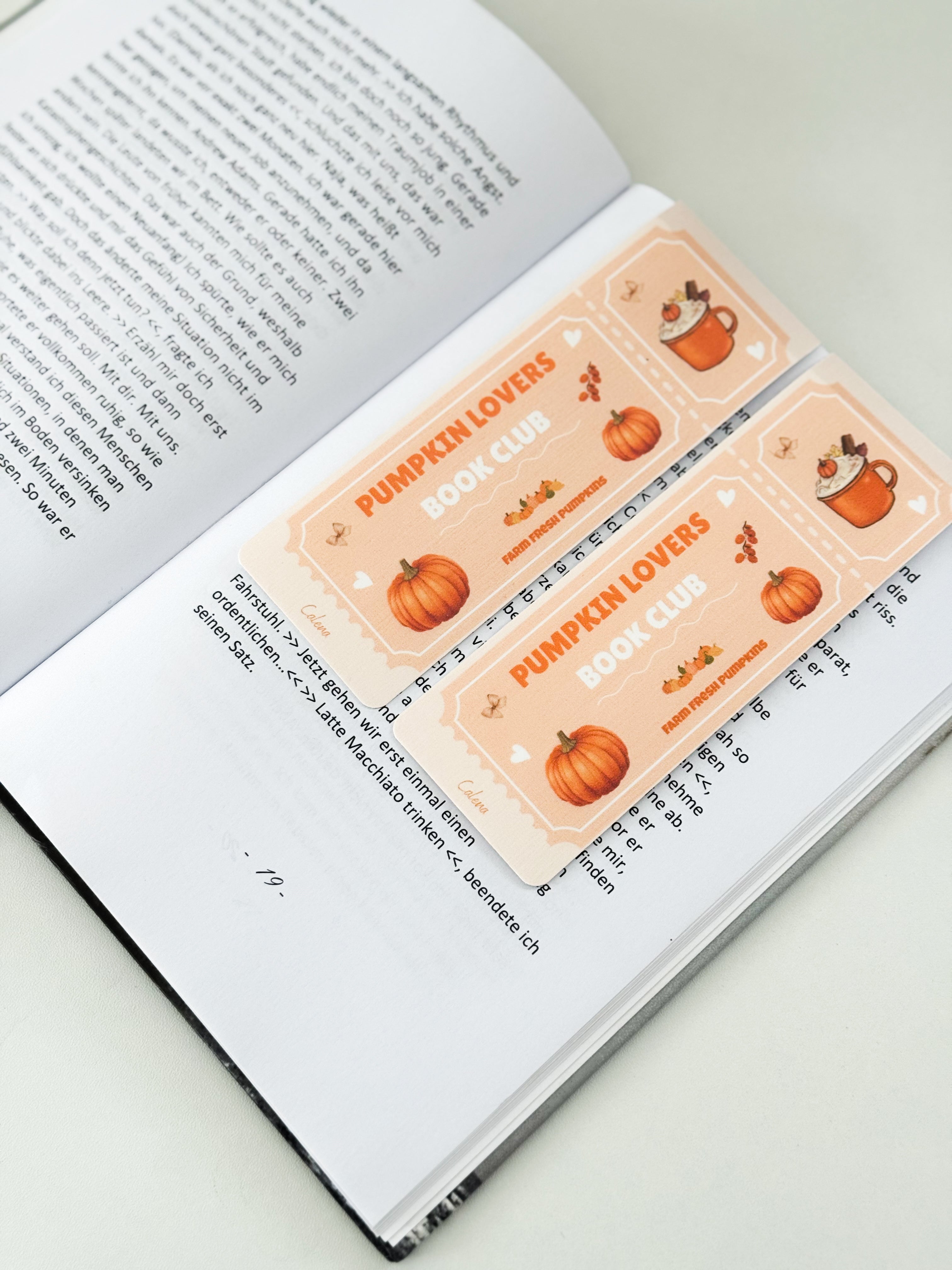 PUMPKIN LOVERS BOOKCLUB