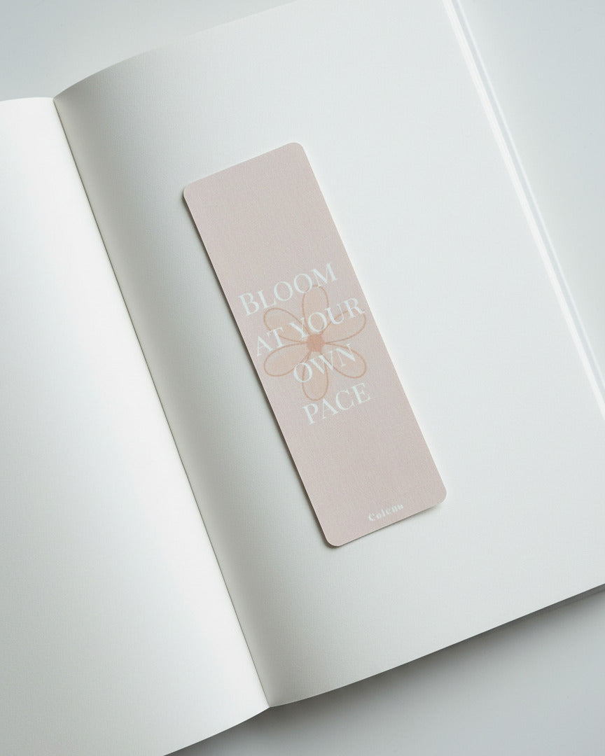 Lesezeichen - Bloom at your own pace