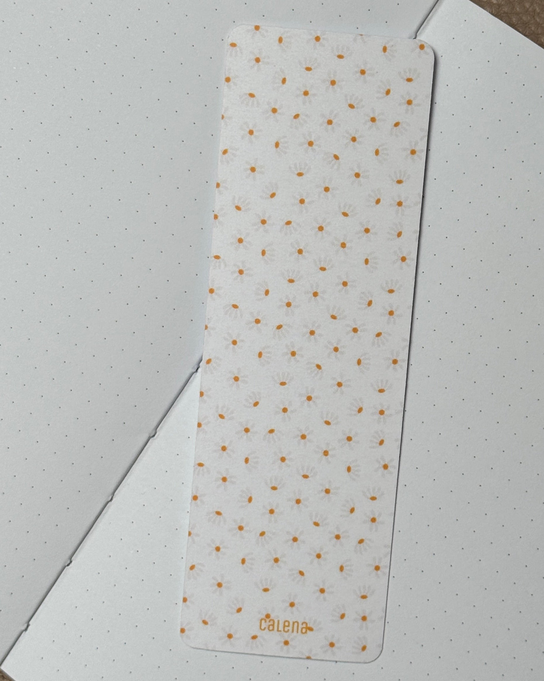 Girly Spring Bookmark x Daisy