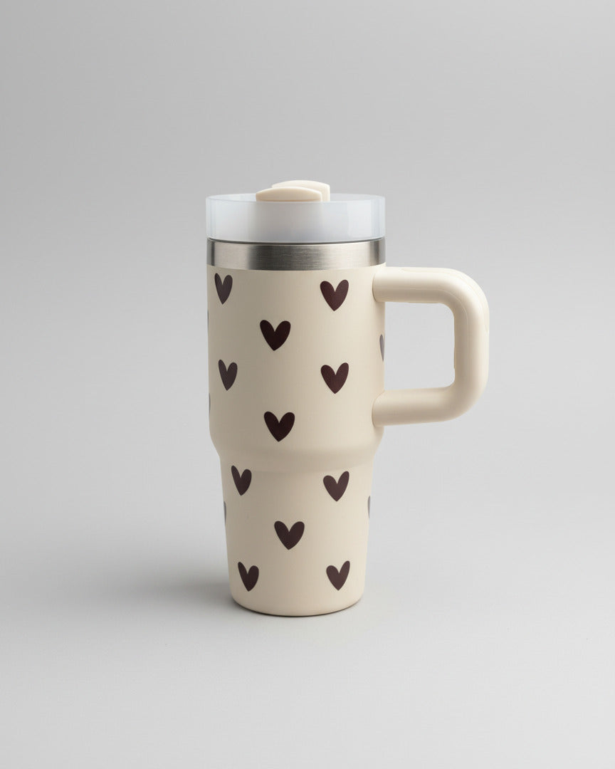 Tumbler creme - brown hearts